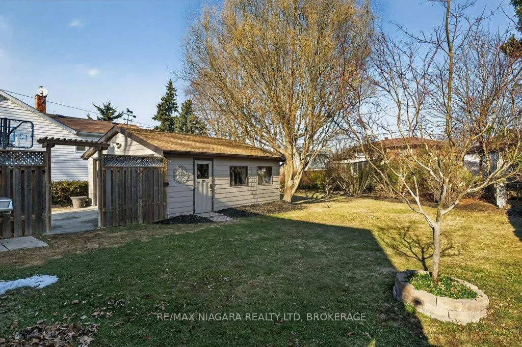 Photo 39 of 6 Grammar Avenue, St. Catharines, Vine/Linwell — HOMEH