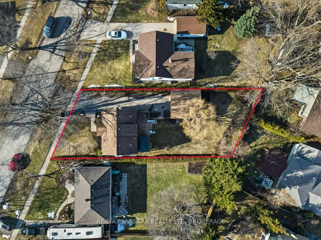 Photo 44 of 6 Grammar Avenue, St. Catharines, Vine/Linwell — HOMEH