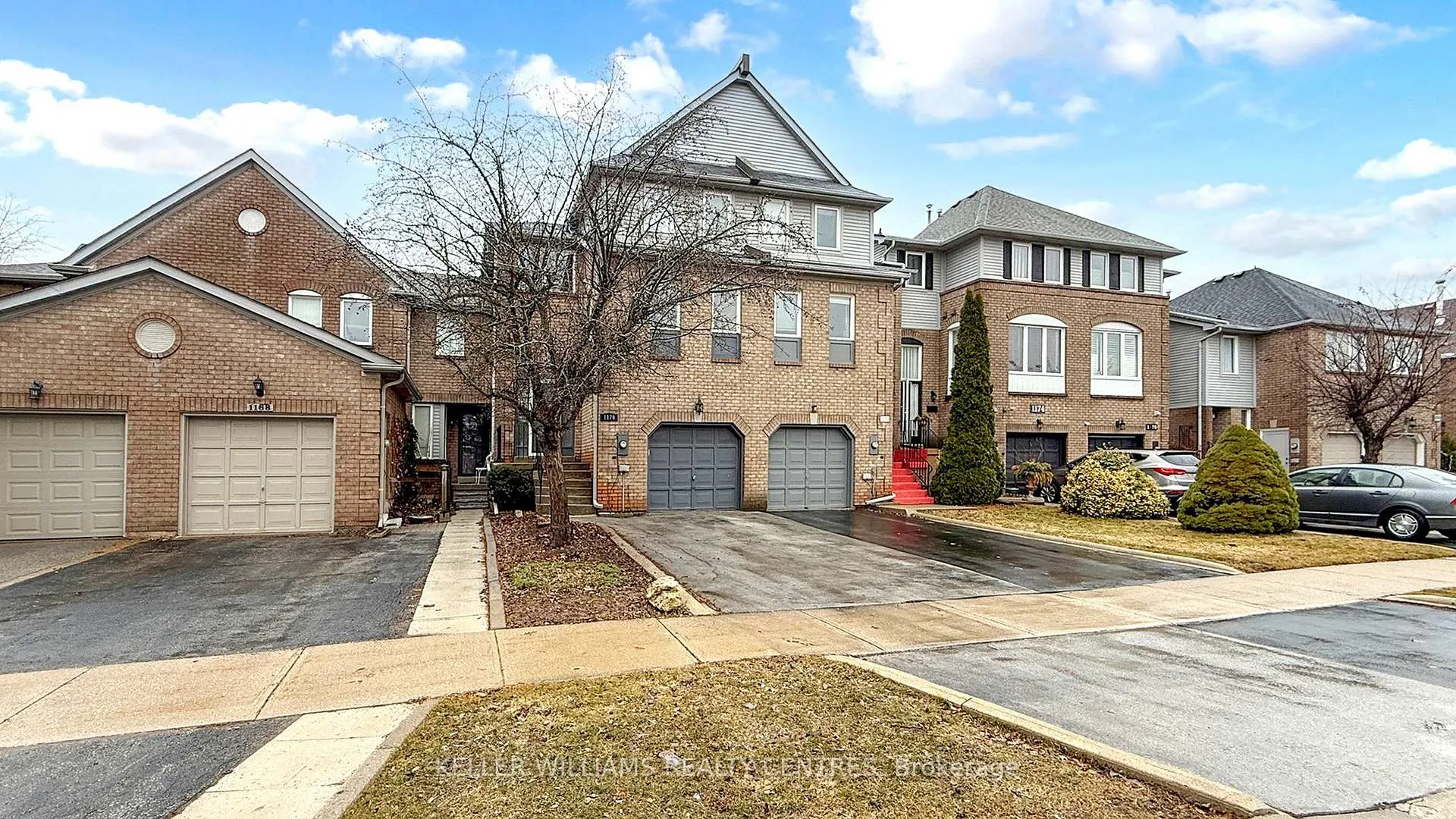 Photo 2 of 1170 Leewood Drive, Oakville, Glen Abbey — HOMEH