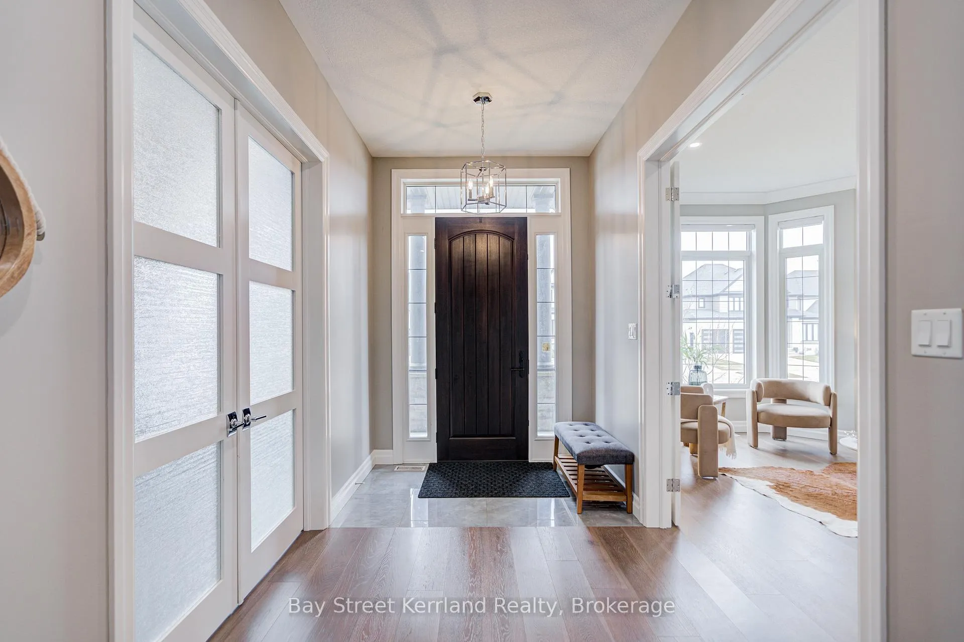 Photo 3 of 265 Chestnut Ridge, Waterloo — HOMEH