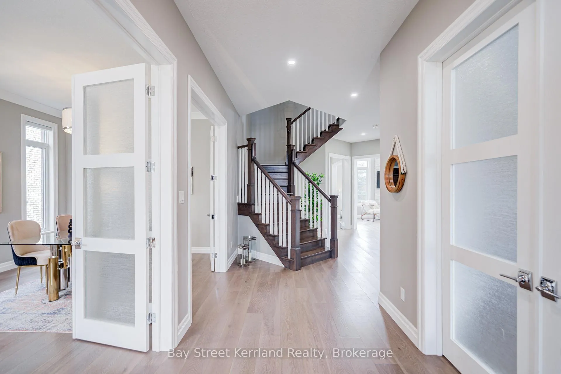 Photo 5 of 265 Chestnut Ridge, Waterloo — HOMEH