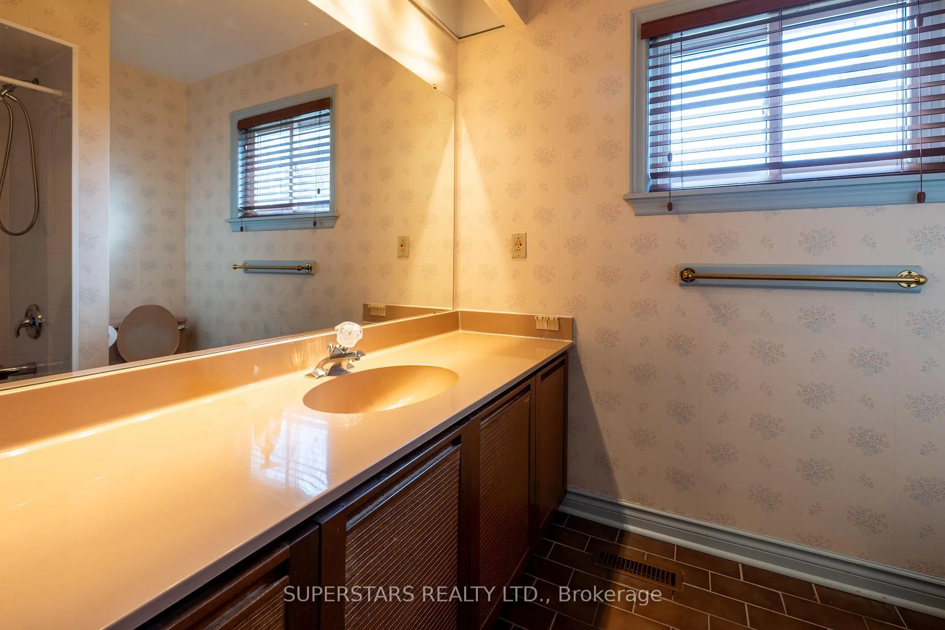 Photo 22 of 12 Aitken Circle, Markham, Unionville — HOMEH