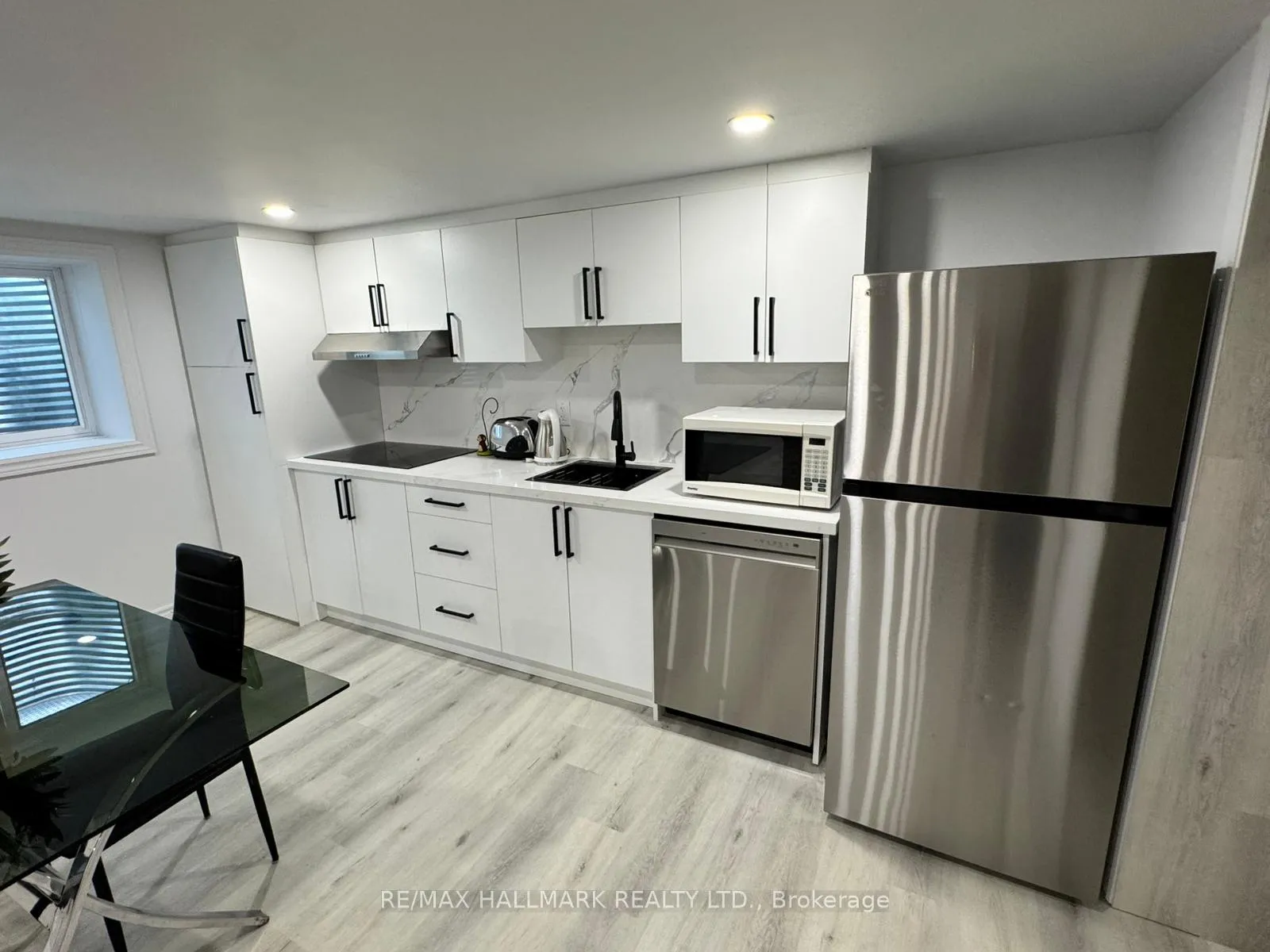 Photo 15 of Unit Secondary Suite/Basement, 25B Knowles Crescent, Aurora, Aurora Highlands — HOMEH