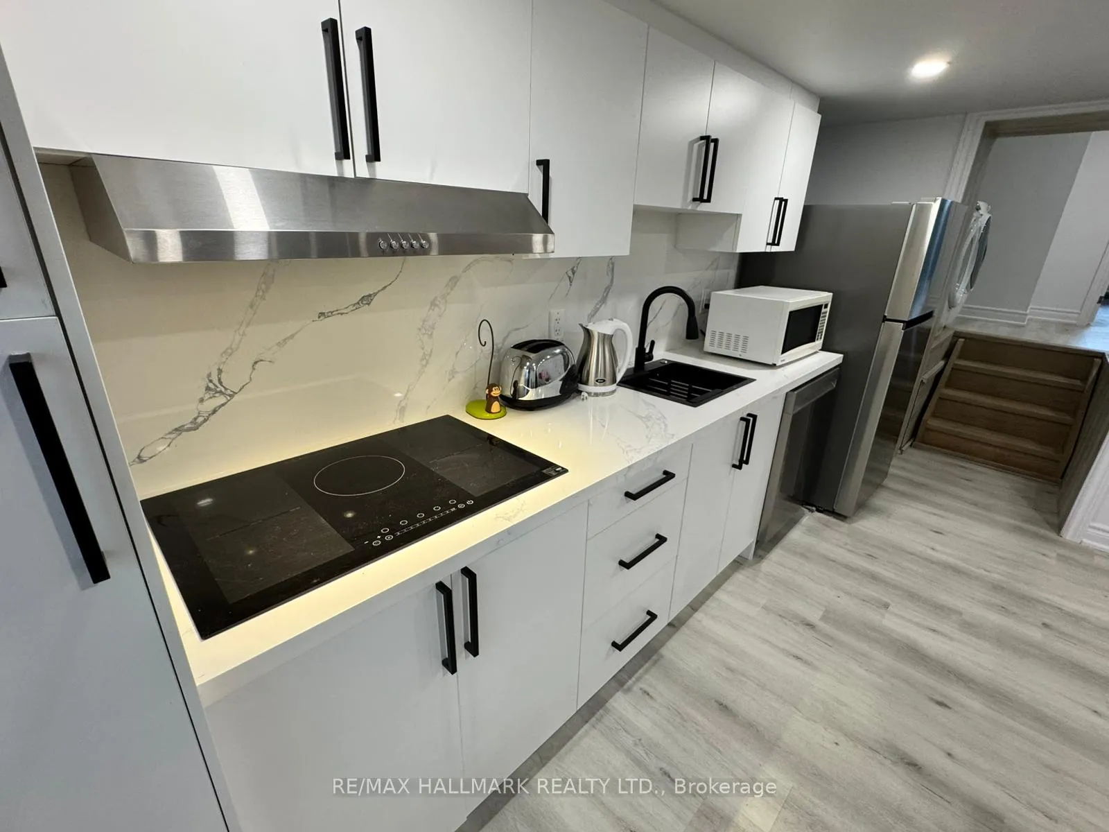 Photo 17 of Unit Secondary Suite/Basement, 25B Knowles Crescent, Aurora, Aurora Highlands — HOMEH