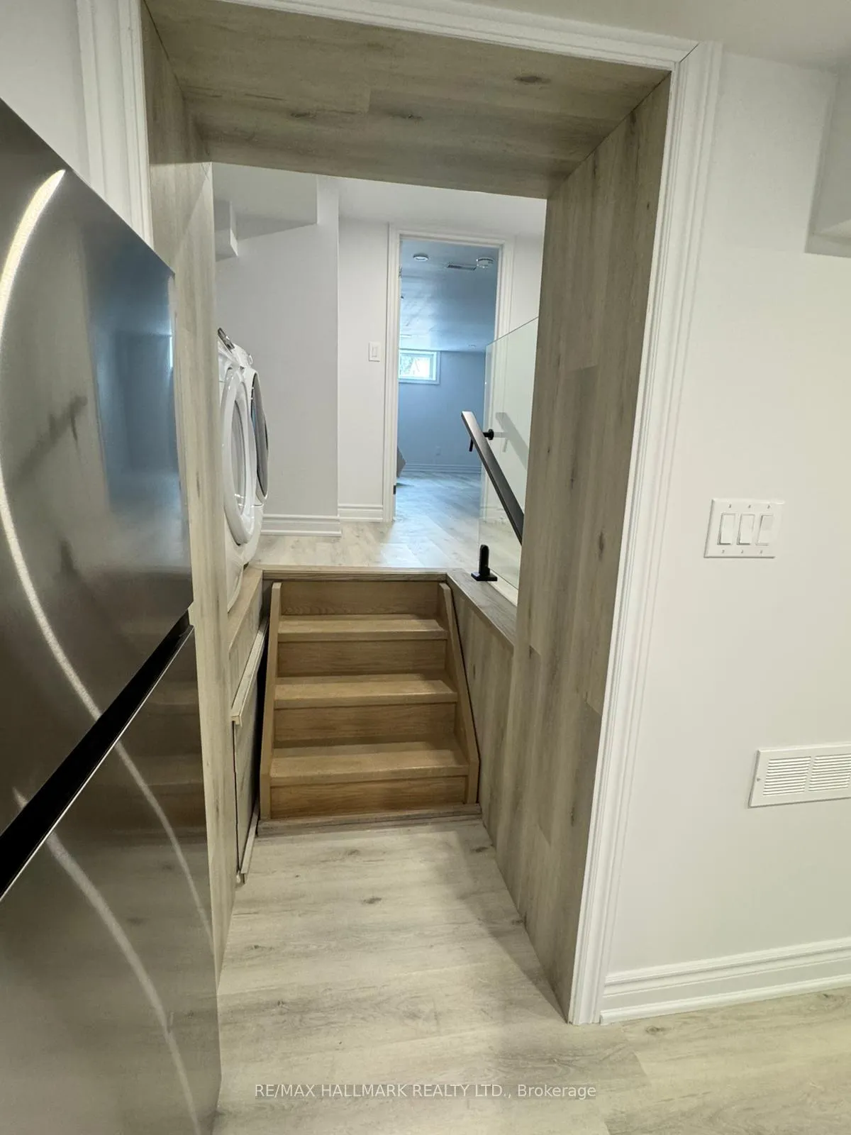 Photo 19 of Unit Secondary Suite/Basement, 25B Knowles Crescent, Aurora, Aurora Highlands — HOMEH