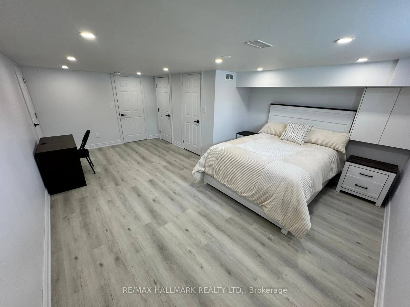 Photo 25 of Unit Secondary Suite/Basement, 25B Knowles Crescent, Aurora, Aurora Highlands — HOMEH