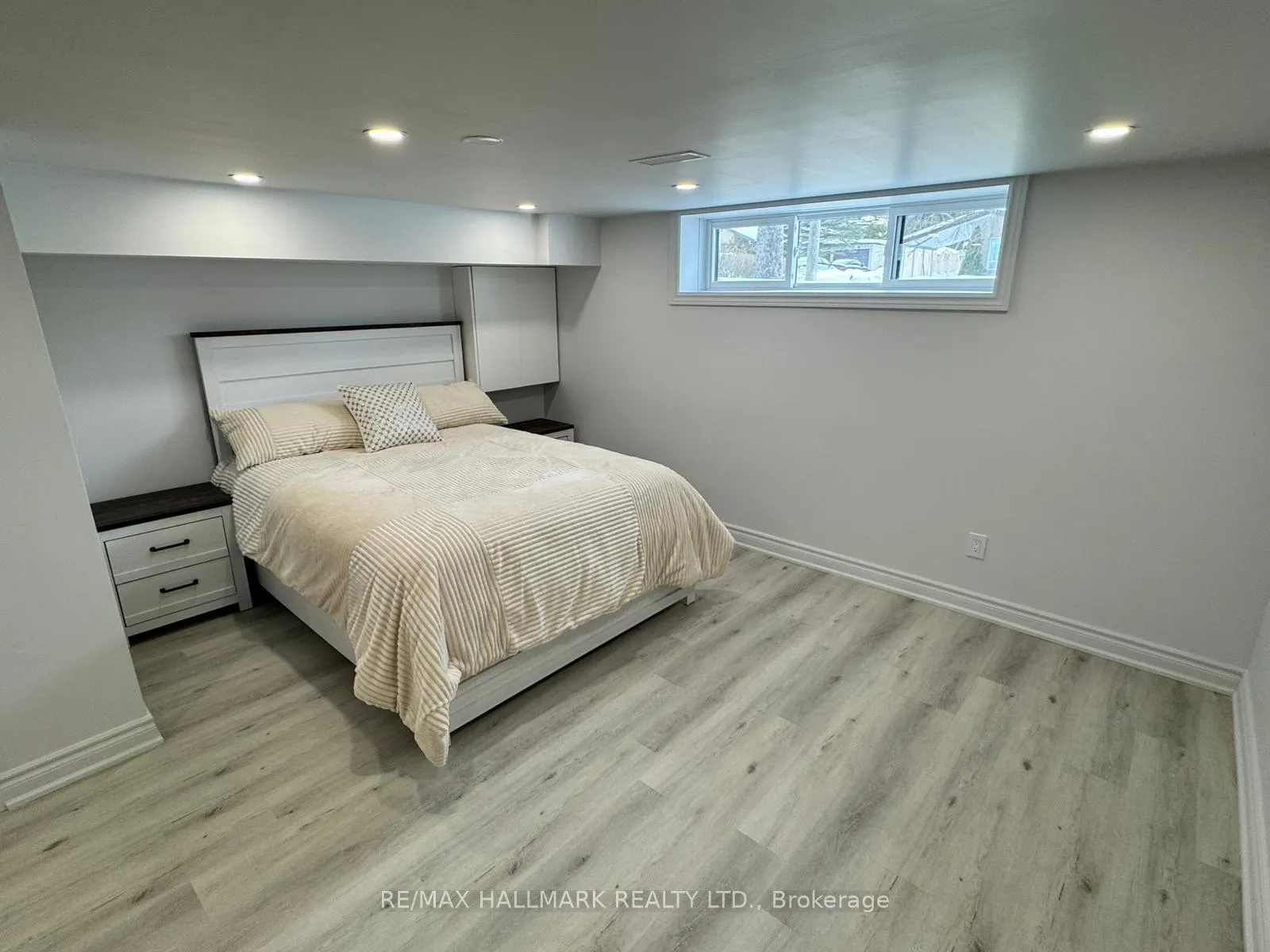 Photo 26 of Unit Secondary Suite/Basement, 25B Knowles Crescent, Aurora, Aurora Highlands — HOMEH