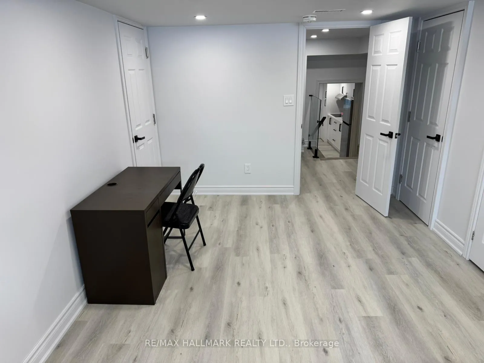 Photo 28 of Unit Secondary Suite/Basement, 25B Knowles Crescent, Aurora, Aurora Highlands — HOMEH