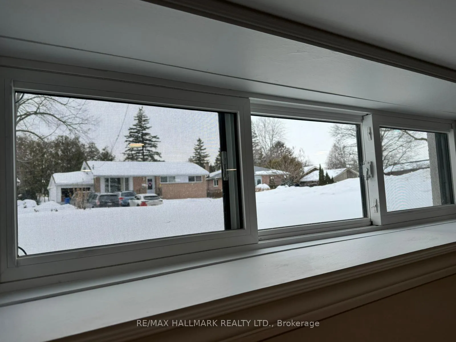 Photo 35 of Unit Secondary Suite/Basement, 25B Knowles Crescent, Aurora, Aurora Highlands — HOMEH