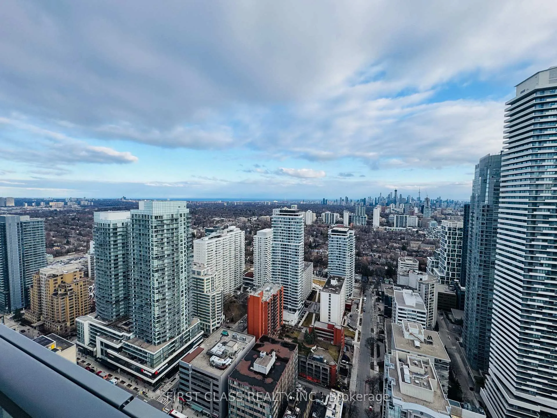 Photo 18 of Unit 3905, 39 Roehampton Avenue, Toronto, Mount Pleasant West — HOMEH