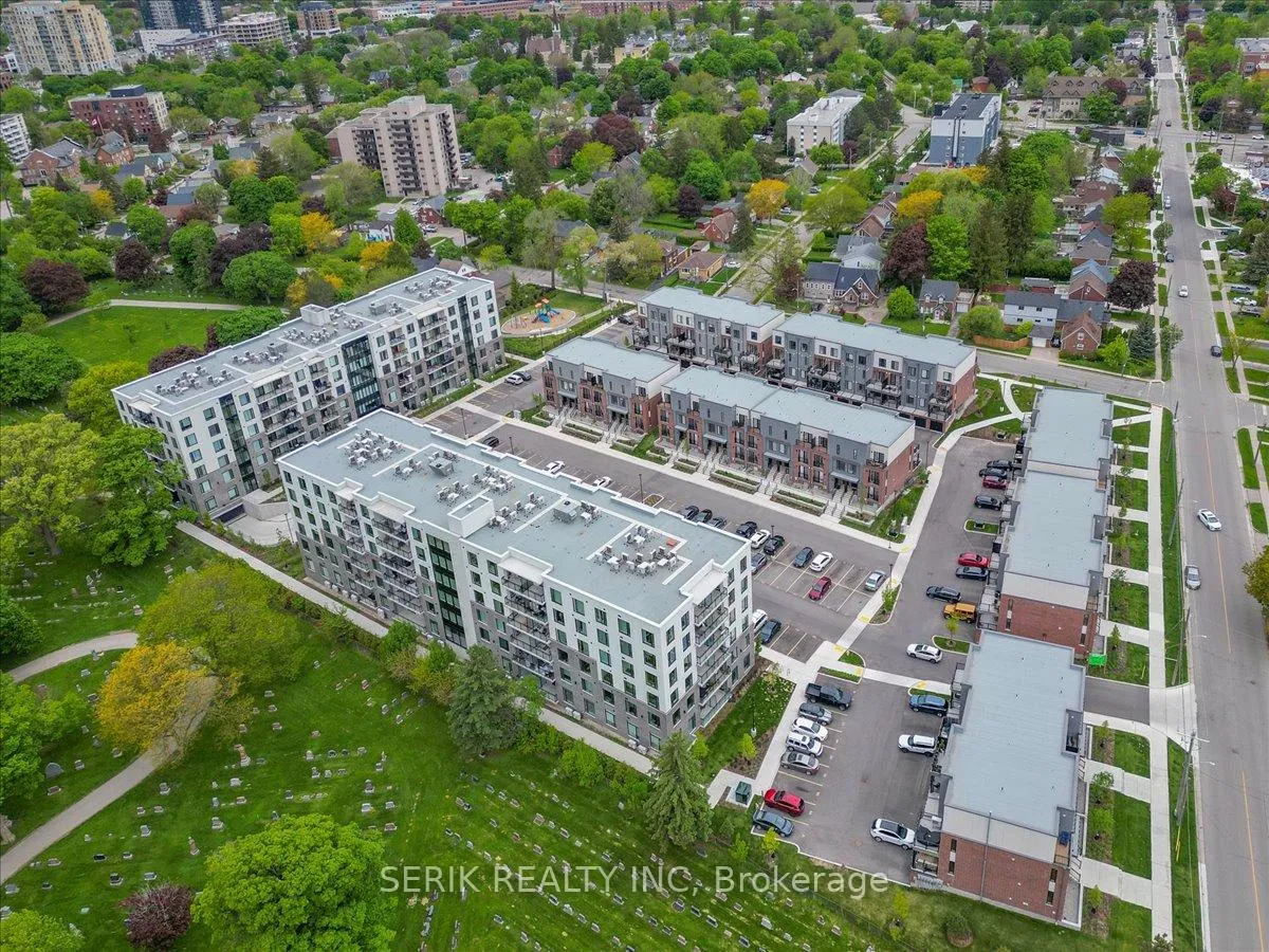 Photo 2 of Unit 10, 99 Roger Street, Waterloo, Uptown Waterloo — HOMEH