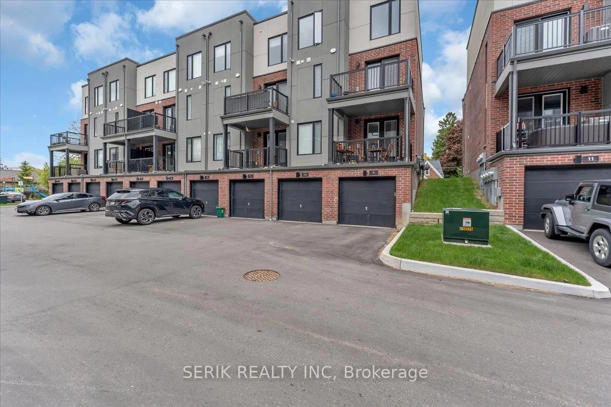 Photo 7 of Unit 10, 99 Roger Street, Waterloo, Uptown Waterloo — HOMEH