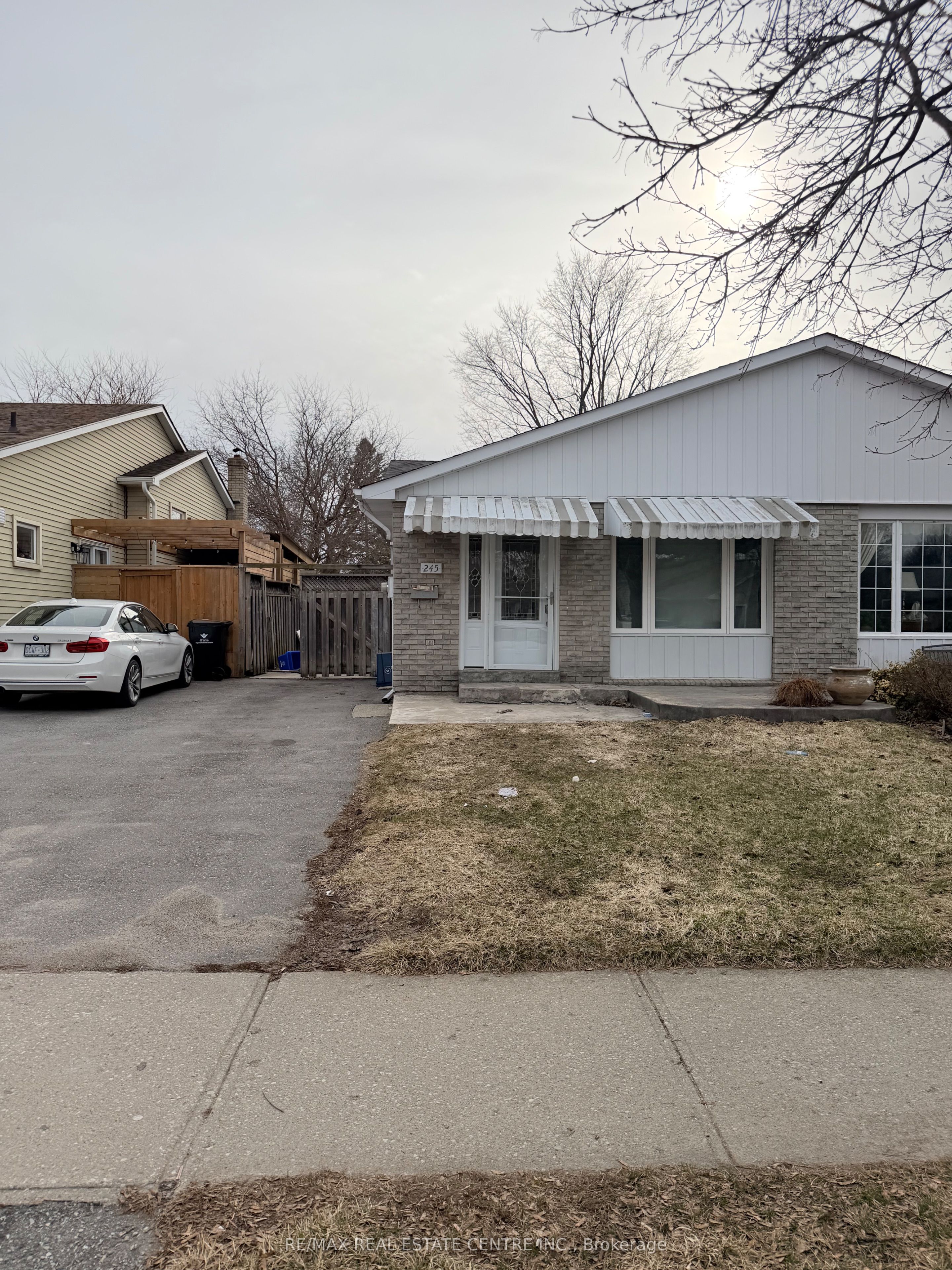 Front of 245 Heritage Drive