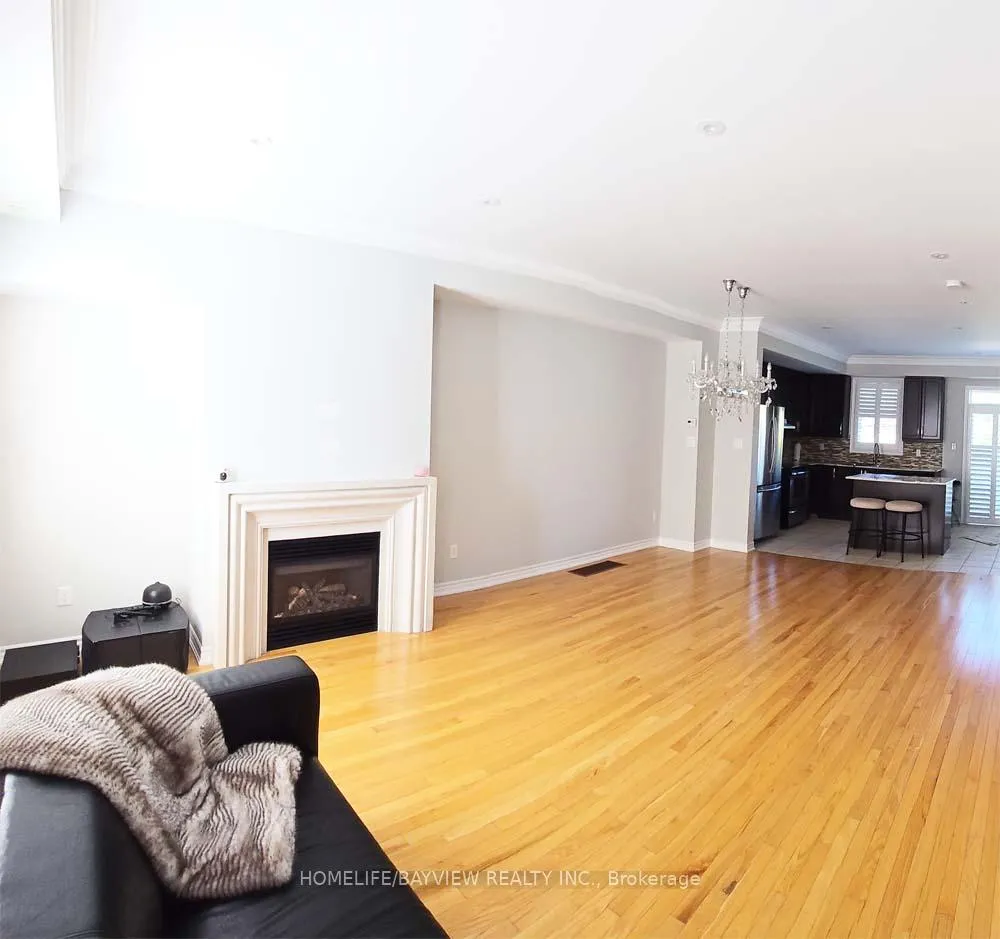 Photo 3 of 3 Vysoka Lane, Markham, Cathedraltown — HOMEH