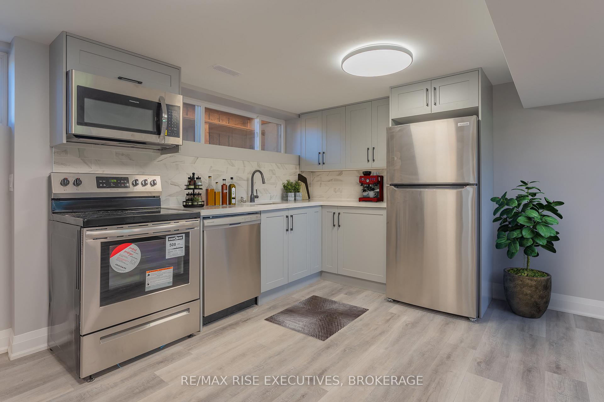Photo 7 of Unit 2, 740 Collins Bay Road, Kingston, South of Taylor-Kidd Blvd — HOMEH