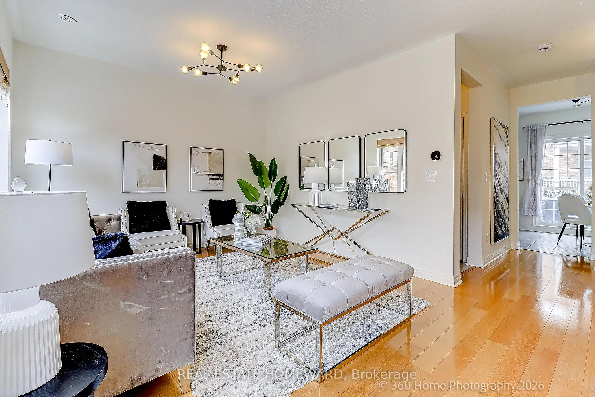 Photo 9 of 12 Carnahan Terrace, Toronto, East End-Danforth — HOMEH