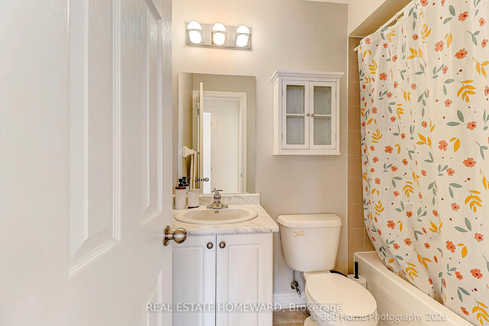 Photo 14 of 12 Carnahan Terrace, Toronto, East End-Danforth — HOMEH
