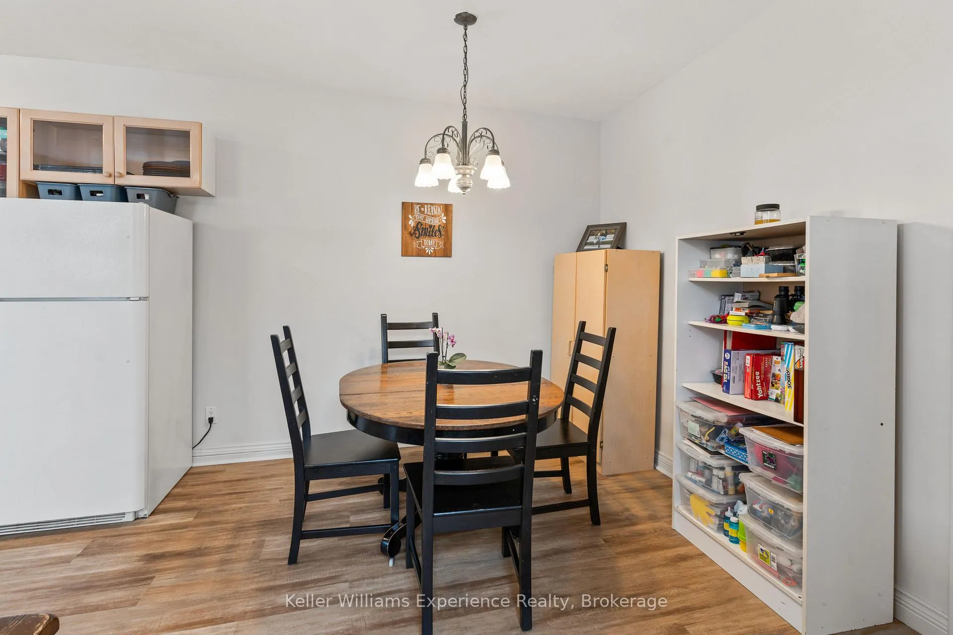 Photo 16 of 253 11th Street E, Owen Sound — HOMEH