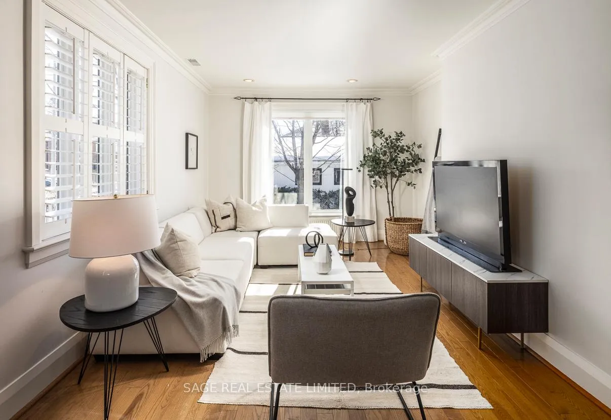 Photo 15 of 205 Cranbrooke Avenue, Toronto, Lawrence Park North — HOMEH