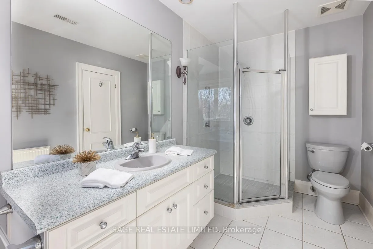 Photo 32 of 205 Cranbrooke Avenue, Toronto, Lawrence Park North — HOMEH