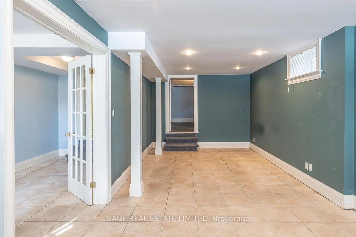 Photo 33 of 205 Cranbrooke Avenue, Toronto, Lawrence Park North — HOMEH