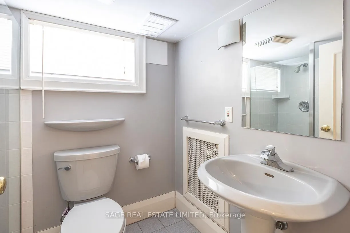 Photo 34 of 205 Cranbrooke Avenue, Toronto, Lawrence Park North — HOMEH