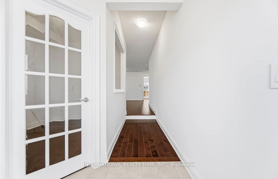 Photo 5 of 221 Etheridge Avenue N, Milton, Ford — HOMEH