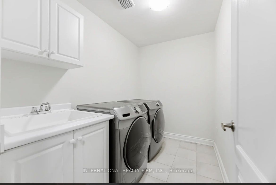 Photo 34 of 221 Etheridge Avenue N, Milton, Ford — HOMEH
