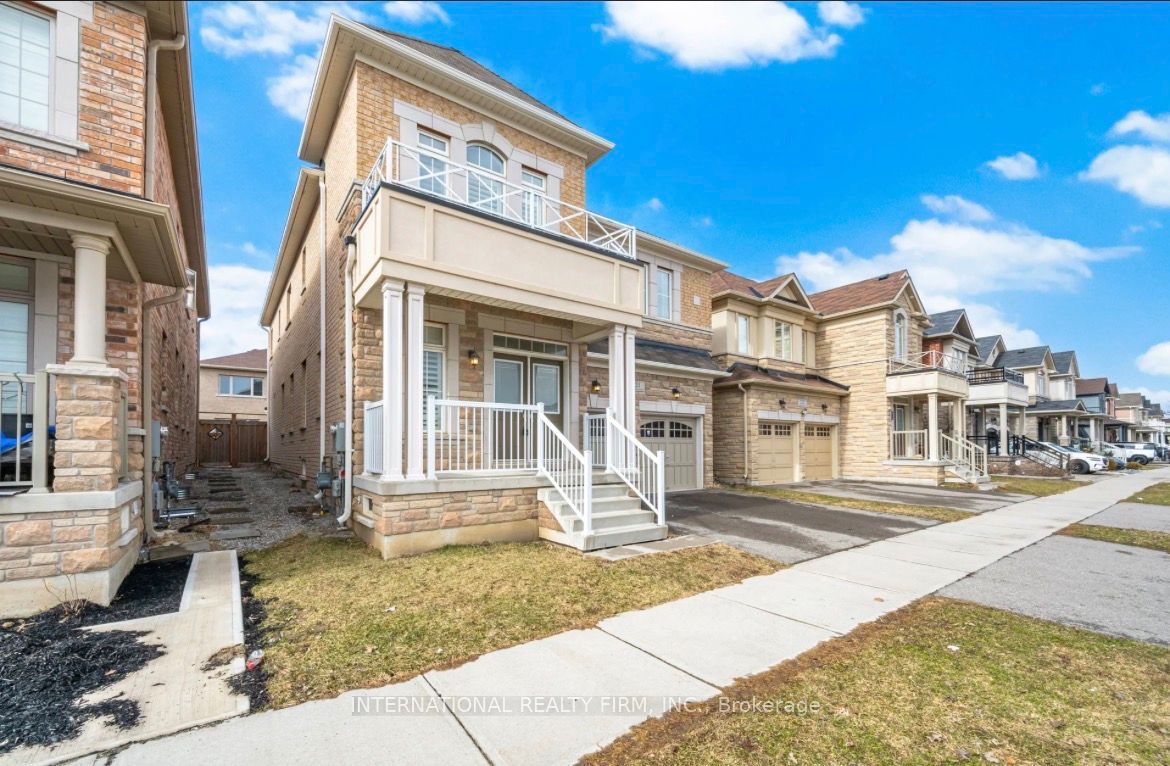 Photo 1 of 221 Etheridge Avenue N, Milton, Ford — HOMEH