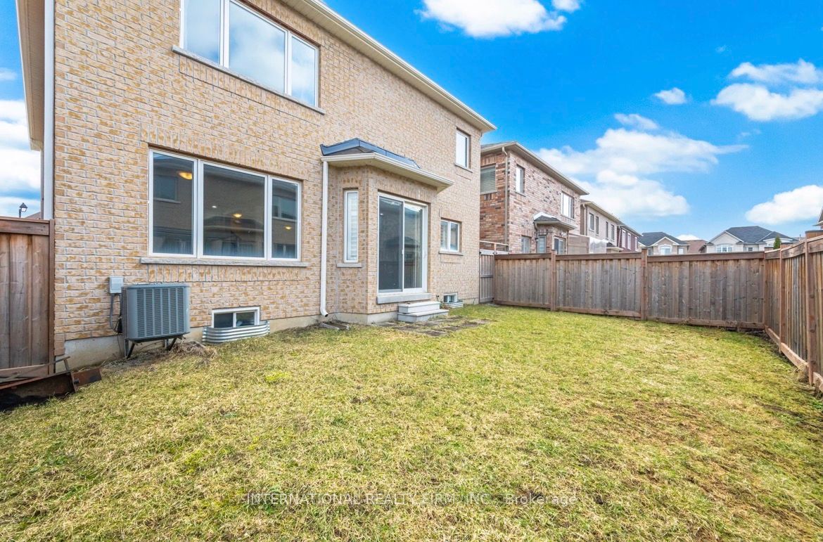 Photo 40 of 221 Etheridge Avenue N, Milton, Ford — HOMEH
