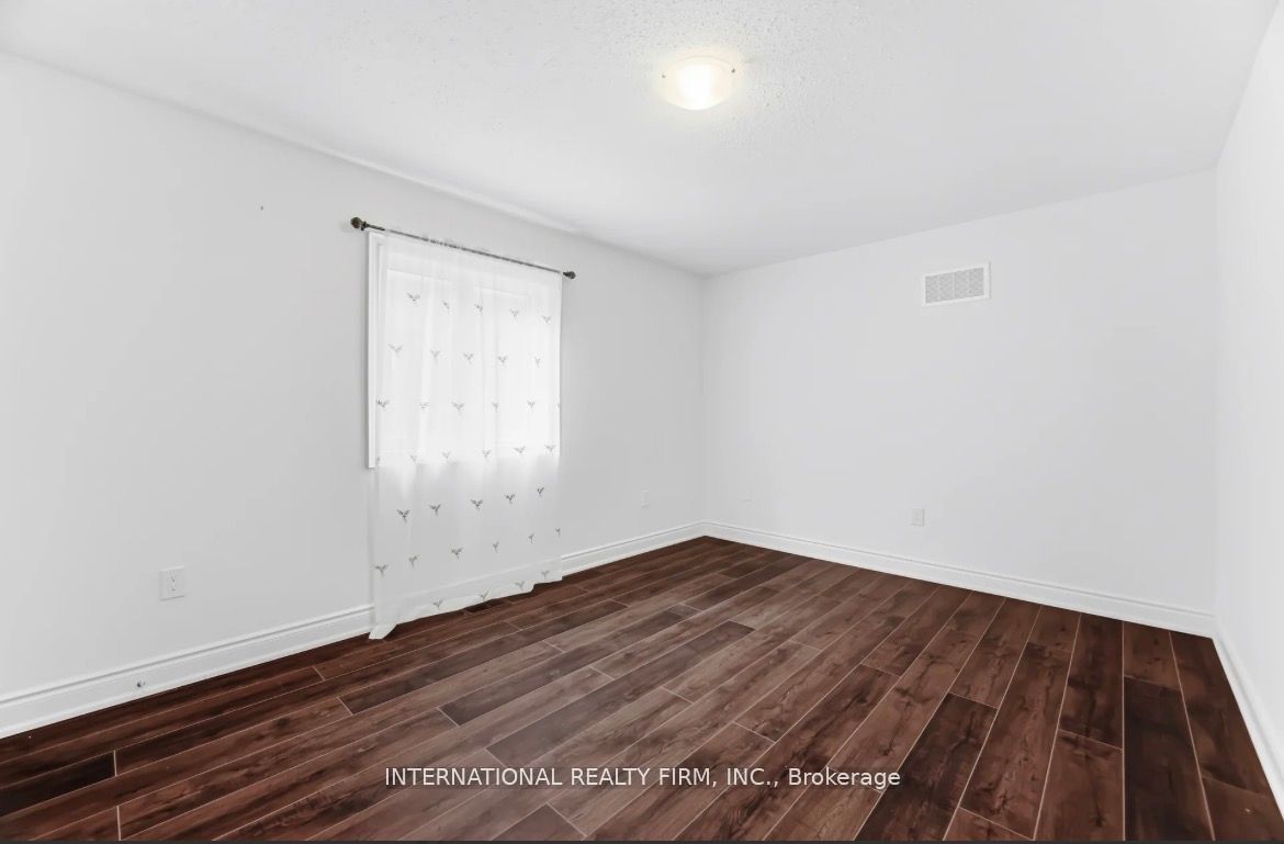 Photo 33 of 221 Etheridge Avenue N, Milton, Ford — HOMEH