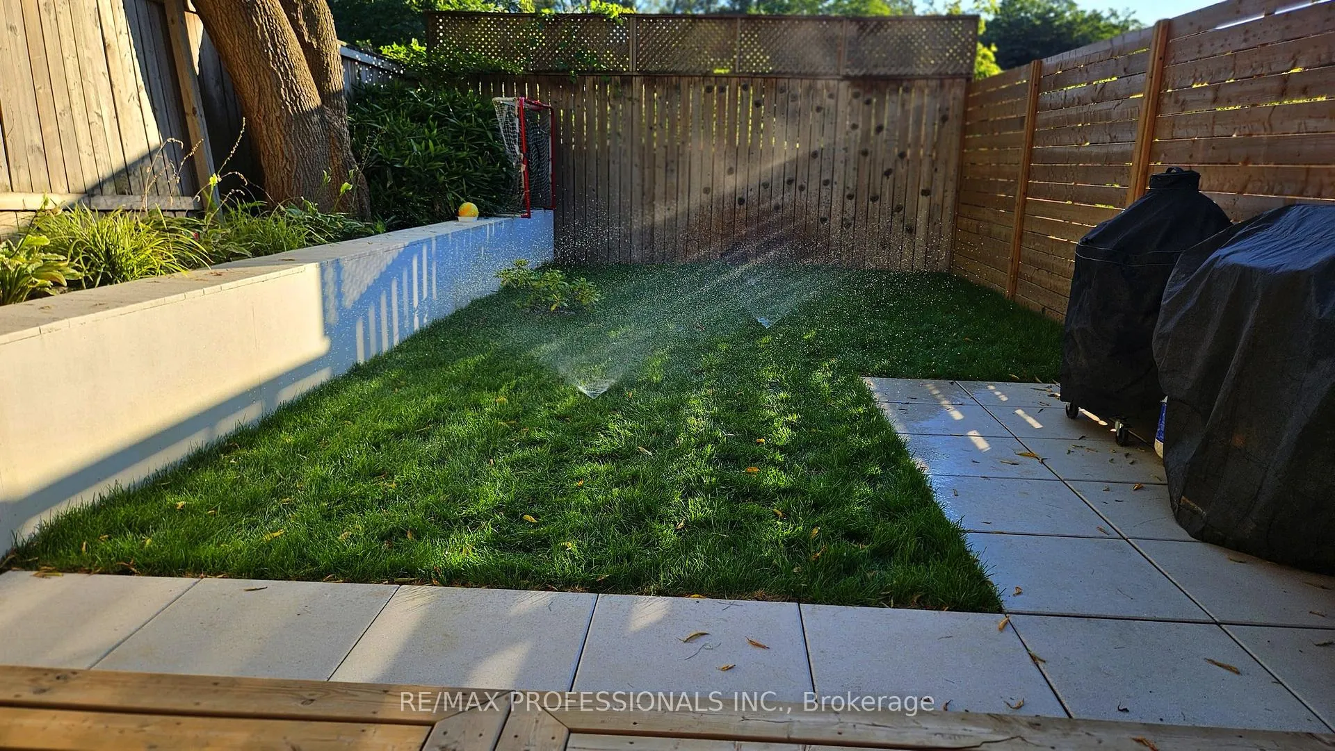 Photo 31 of 41 Windermere Avenue, Toronto, High Park-Swansea — HOMEH