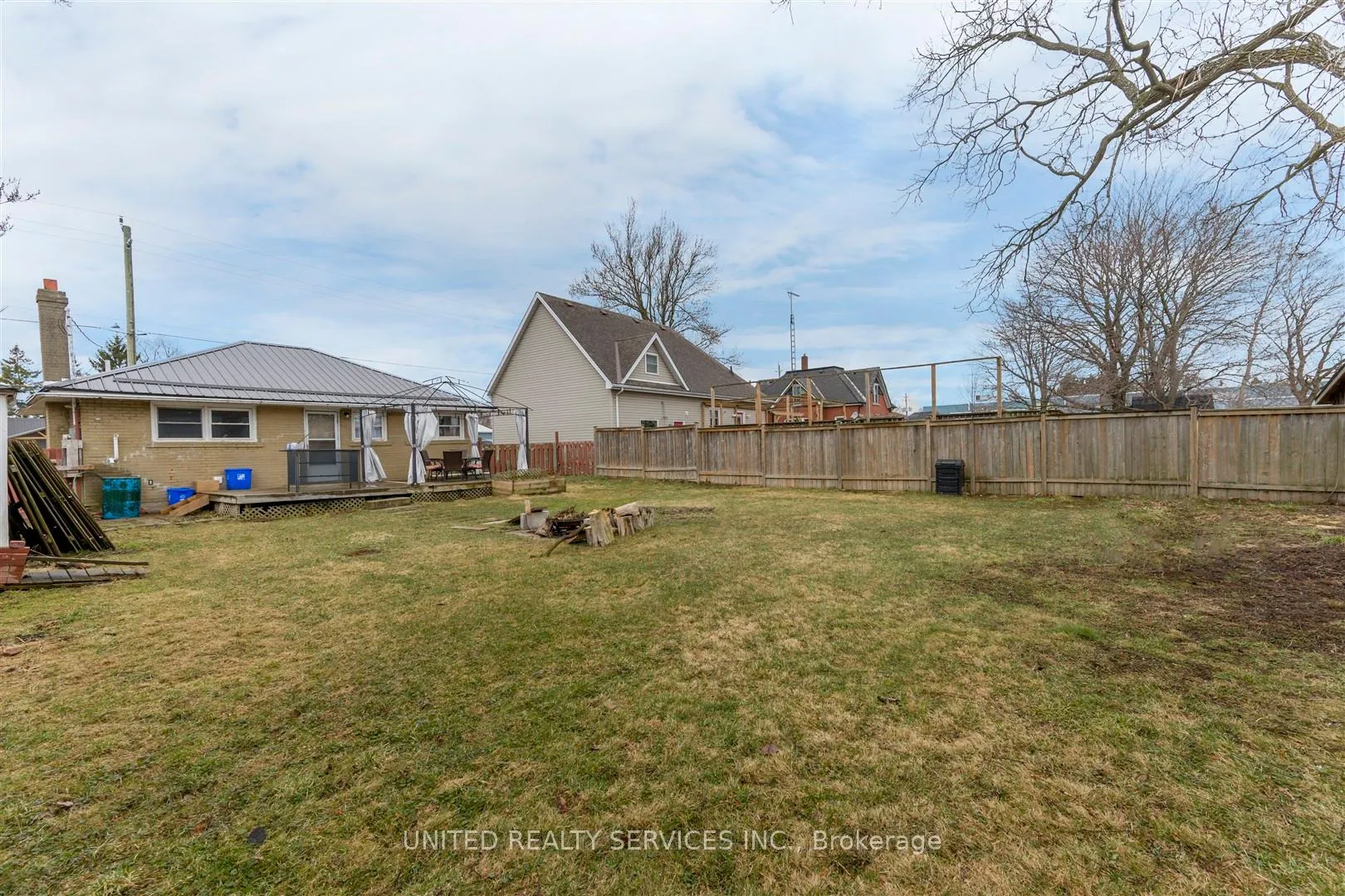 Photo 2 of 14006 Belmont Road, Central Elgin, Belmont — HOMEH