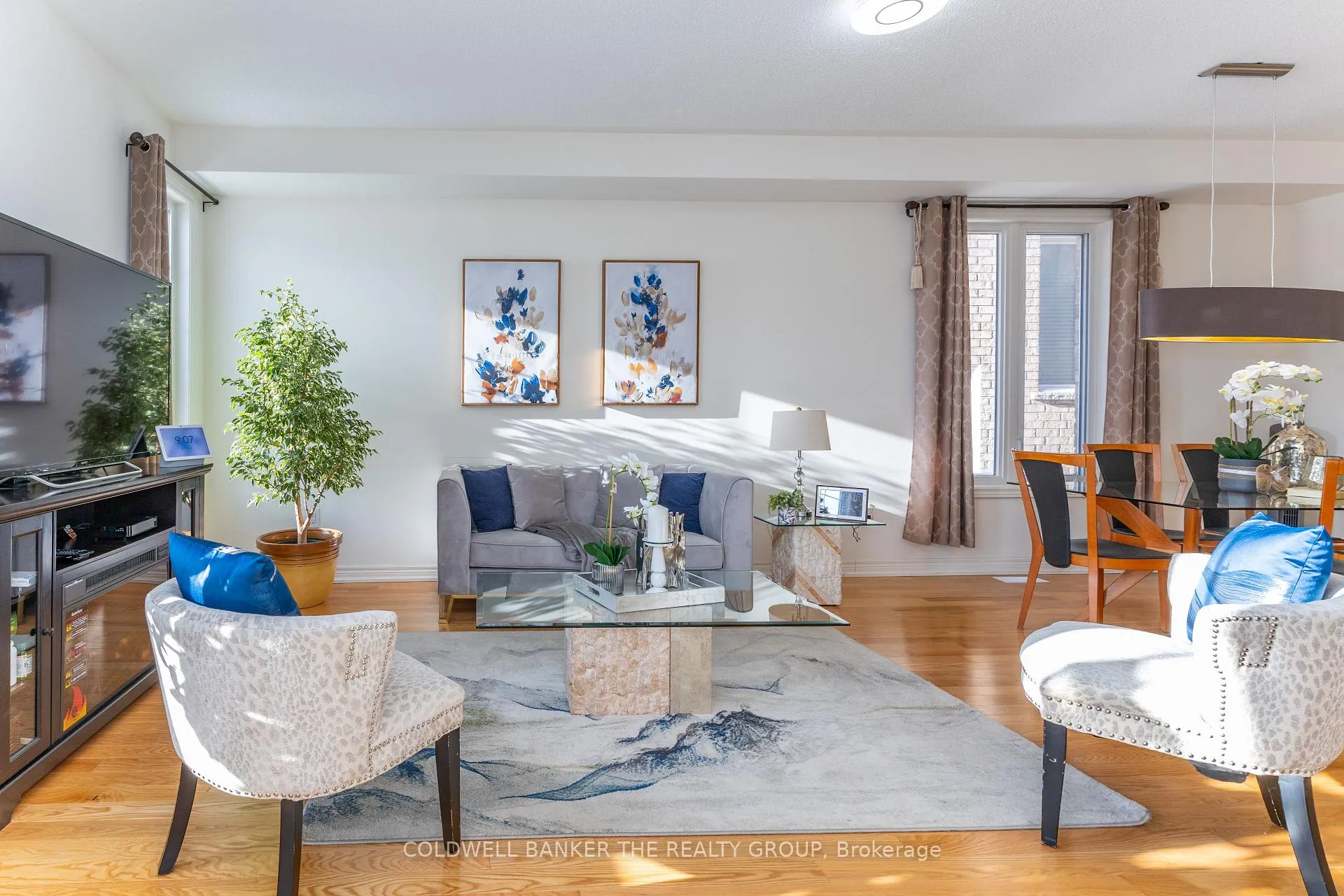 Photo 13 of 8 Vezna Crescent, Brampton, Credit Valley — HOMEH