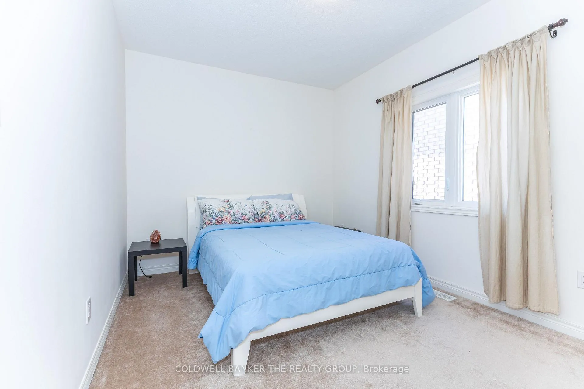 Photo 26 of 8 Vezna Crescent, Brampton, Credit Valley — HOMEH