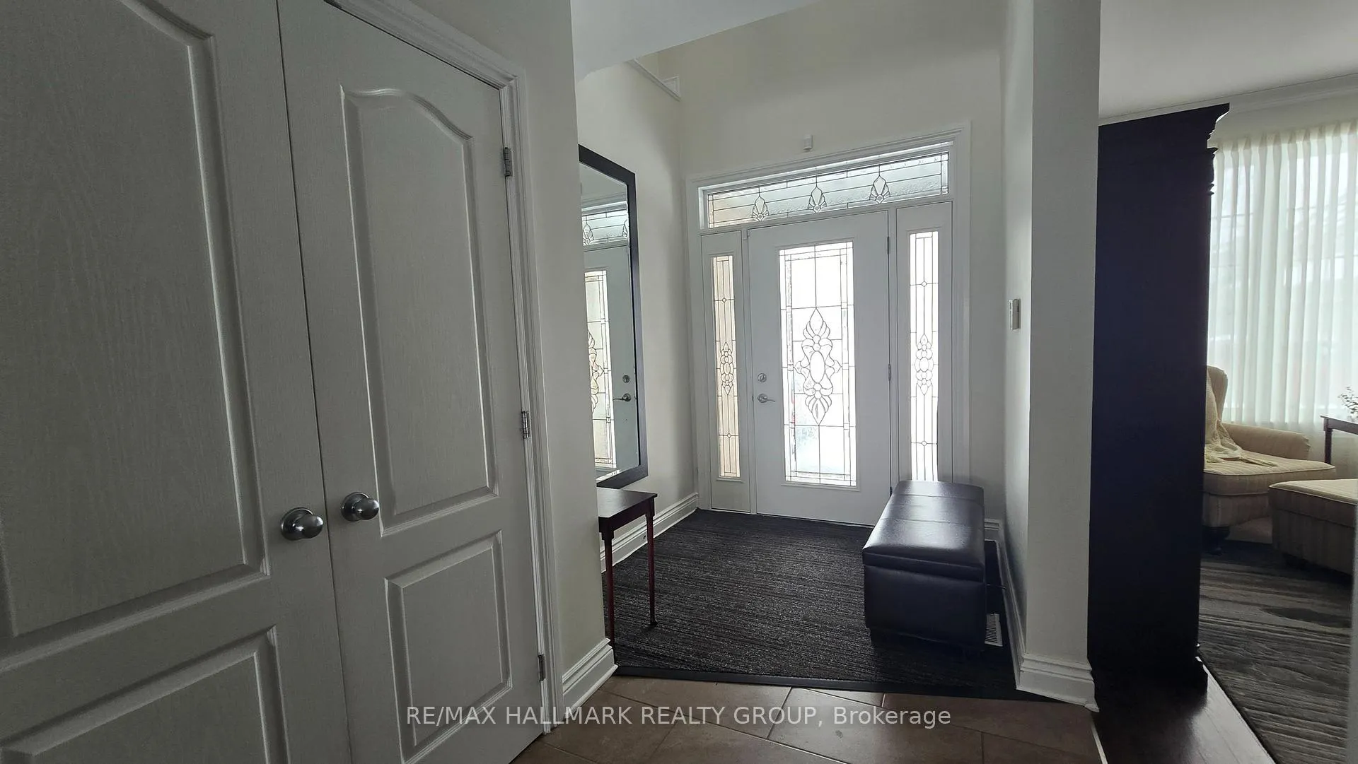 Photo 2 of 453 Keith Crescent, Ottawa, Mer Bleue/Bradley Estates/Anderson Park — HOMEH