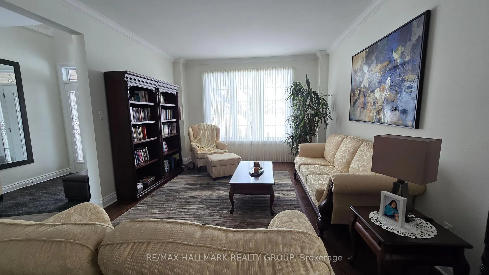 Photo 3 of 453 Keith Crescent, Ottawa, Mer Bleue/Bradley Estates/Anderson Park — HOMEH
