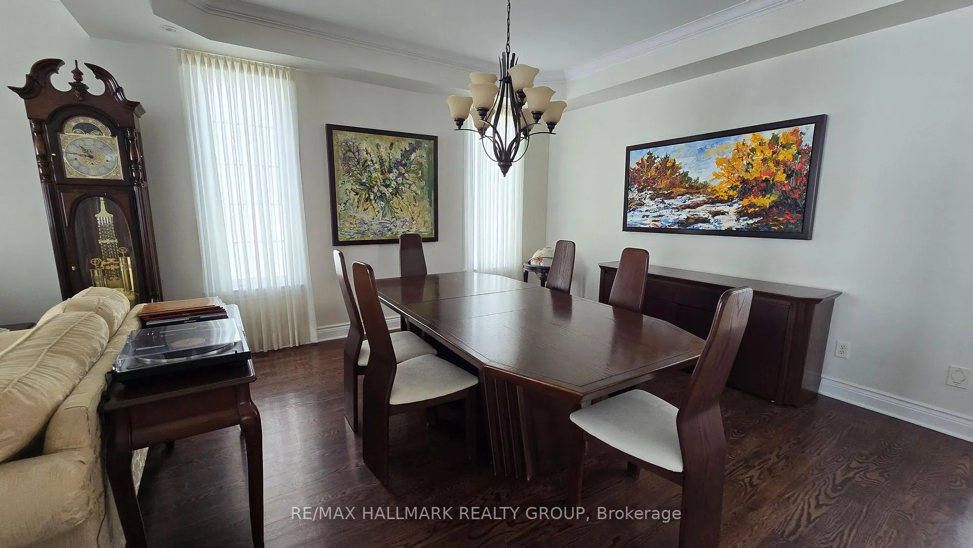 Photo 4 of 453 Keith Crescent, Ottawa, Mer Bleue/Bradley Estates/Anderson Park — HOMEH