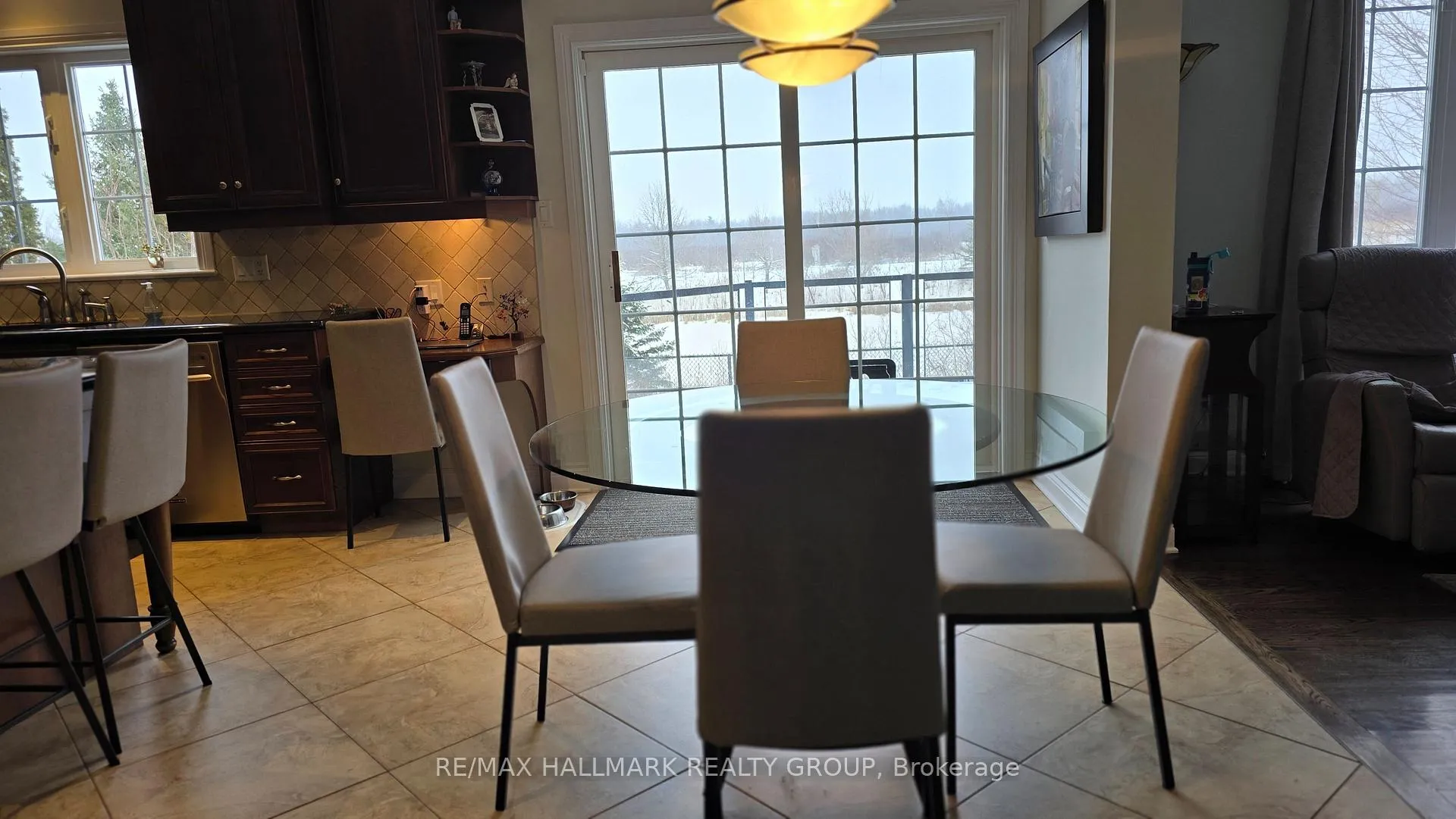 Photo 9 of 453 Keith Crescent, Ottawa, Mer Bleue/Bradley Estates/Anderson Park — HOMEH
