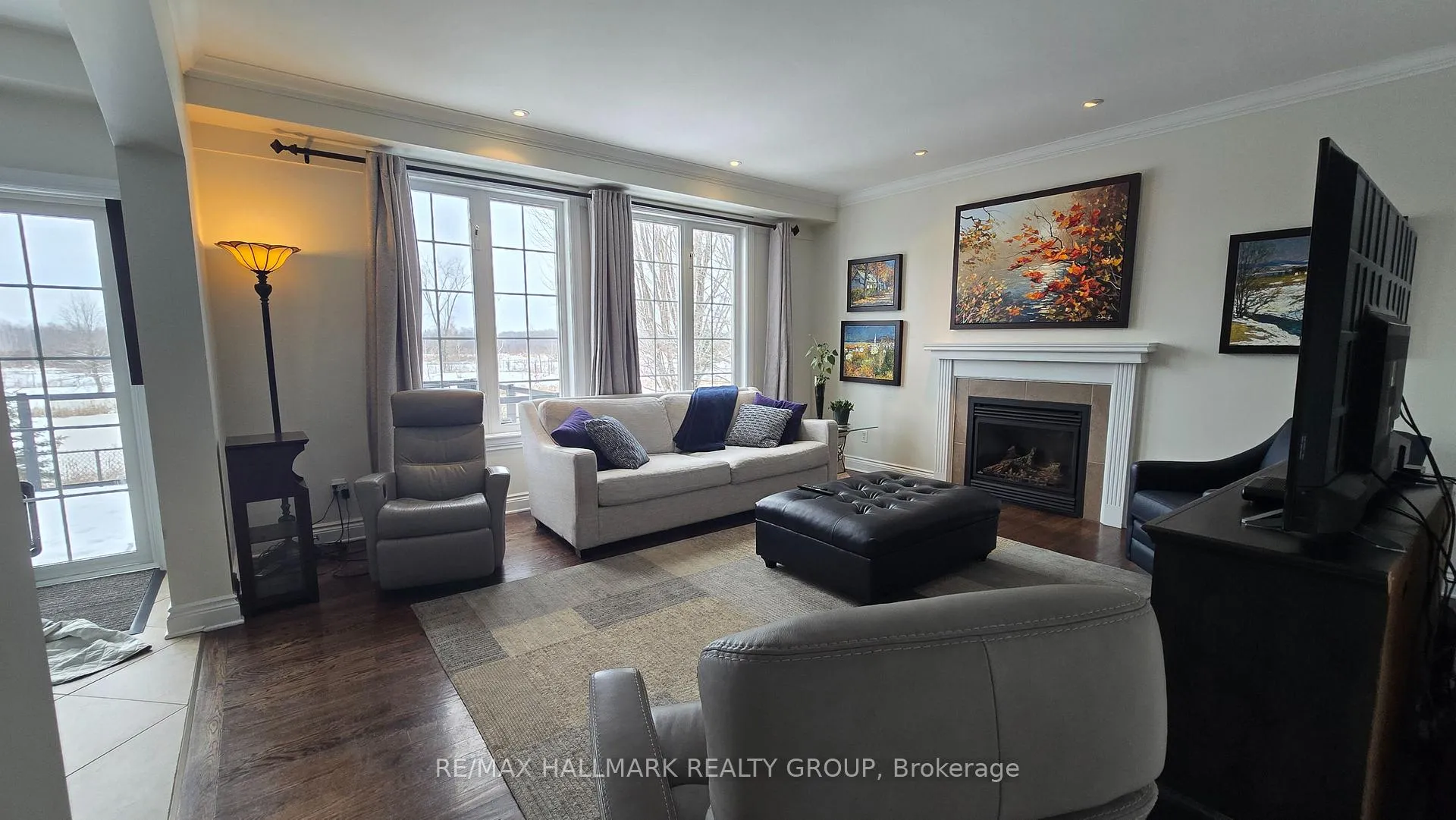 Photo 10 of 453 Keith Crescent, Ottawa, Mer Bleue/Bradley Estates/Anderson Park — HOMEH