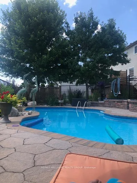 Photo 31 of 453 Keith Crescent, Ottawa, Mer Bleue/Bradley Estates/Anderson Park — HOMEH