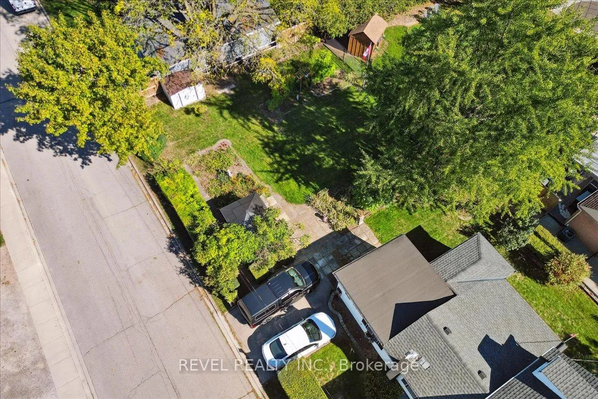 Photo 46 of 250 Mill Street N, Hamilton, Waterdown — HOMEH