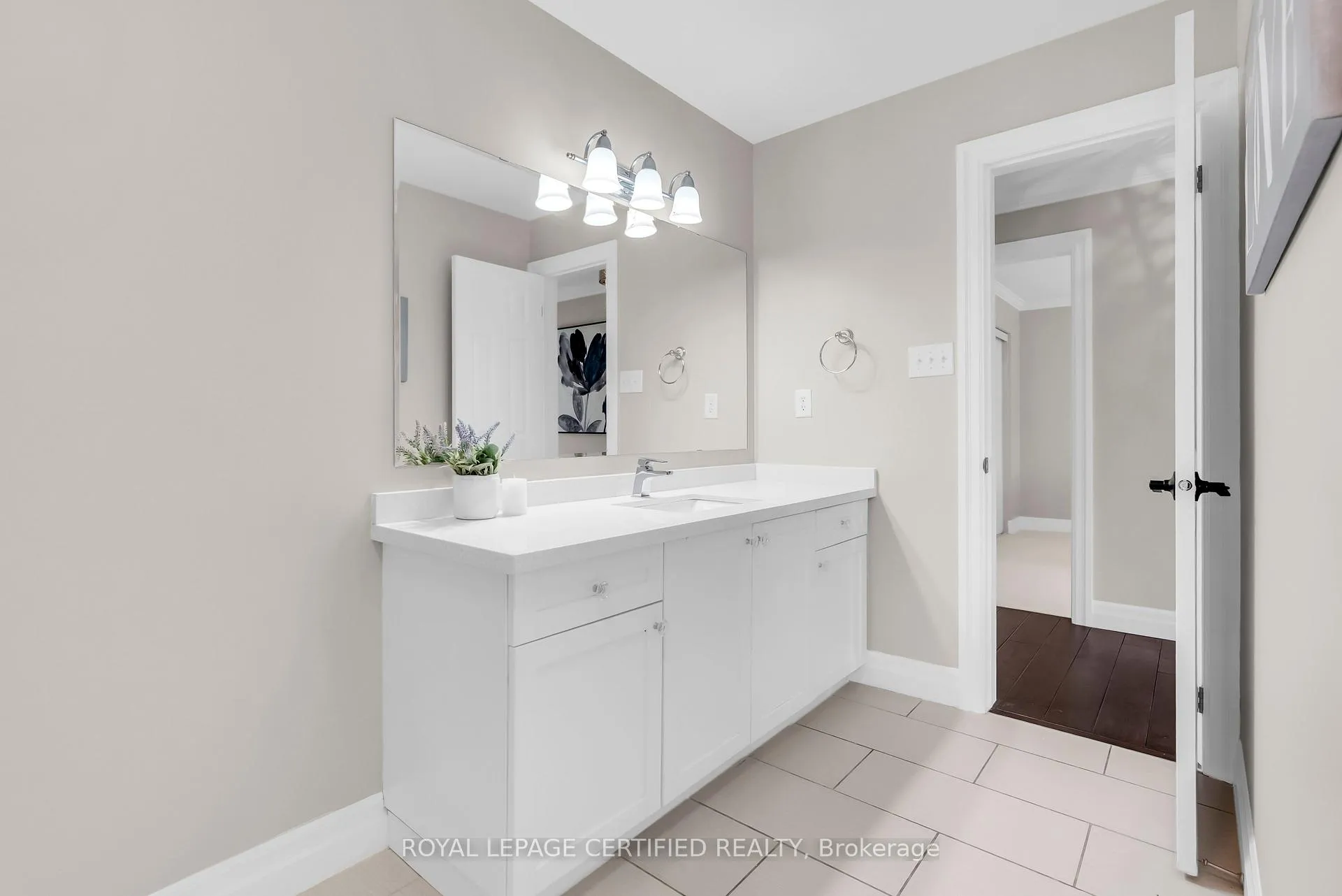 Photo 38 of 1211 Winter Crescent, Milton, Beaty — HOMEH