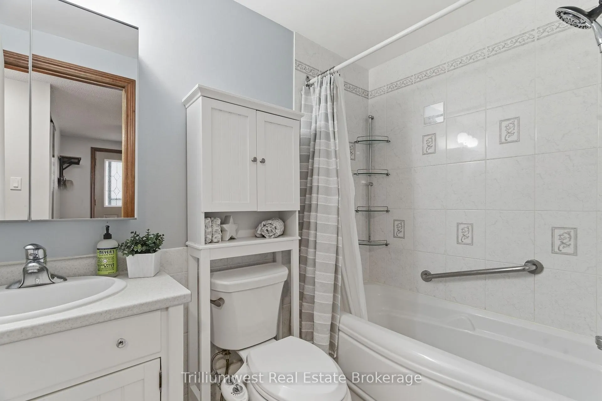 Photo 15 of 43 Leacock Avenue, Guelph, Grange Road — HOMEH