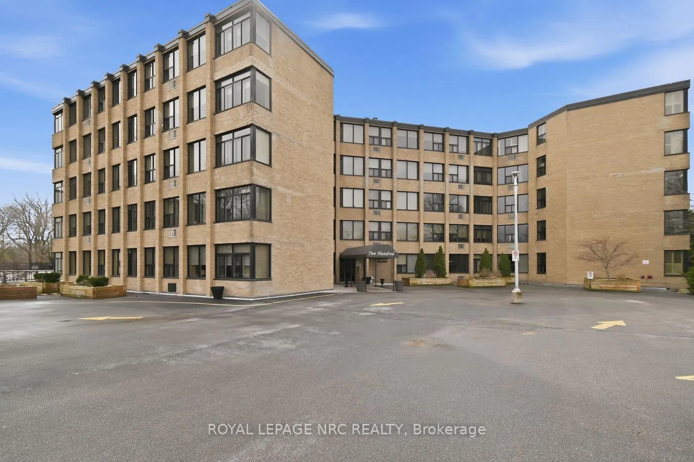 Photo 2 of Unit 601B, 200 20 Highway W, Pelham, Fonthill — HOMEH