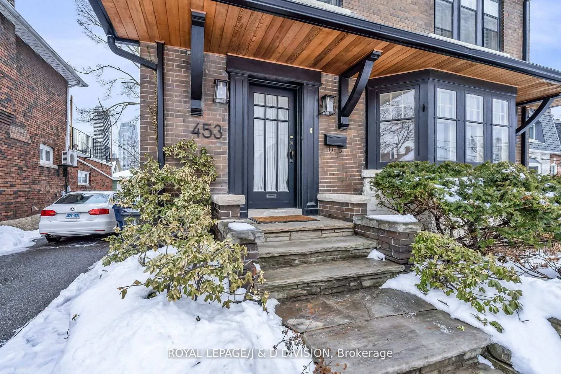 Photo 2 of 453 Oriole Parkway, Toronto, Yonge-Eglinton — HOMEH