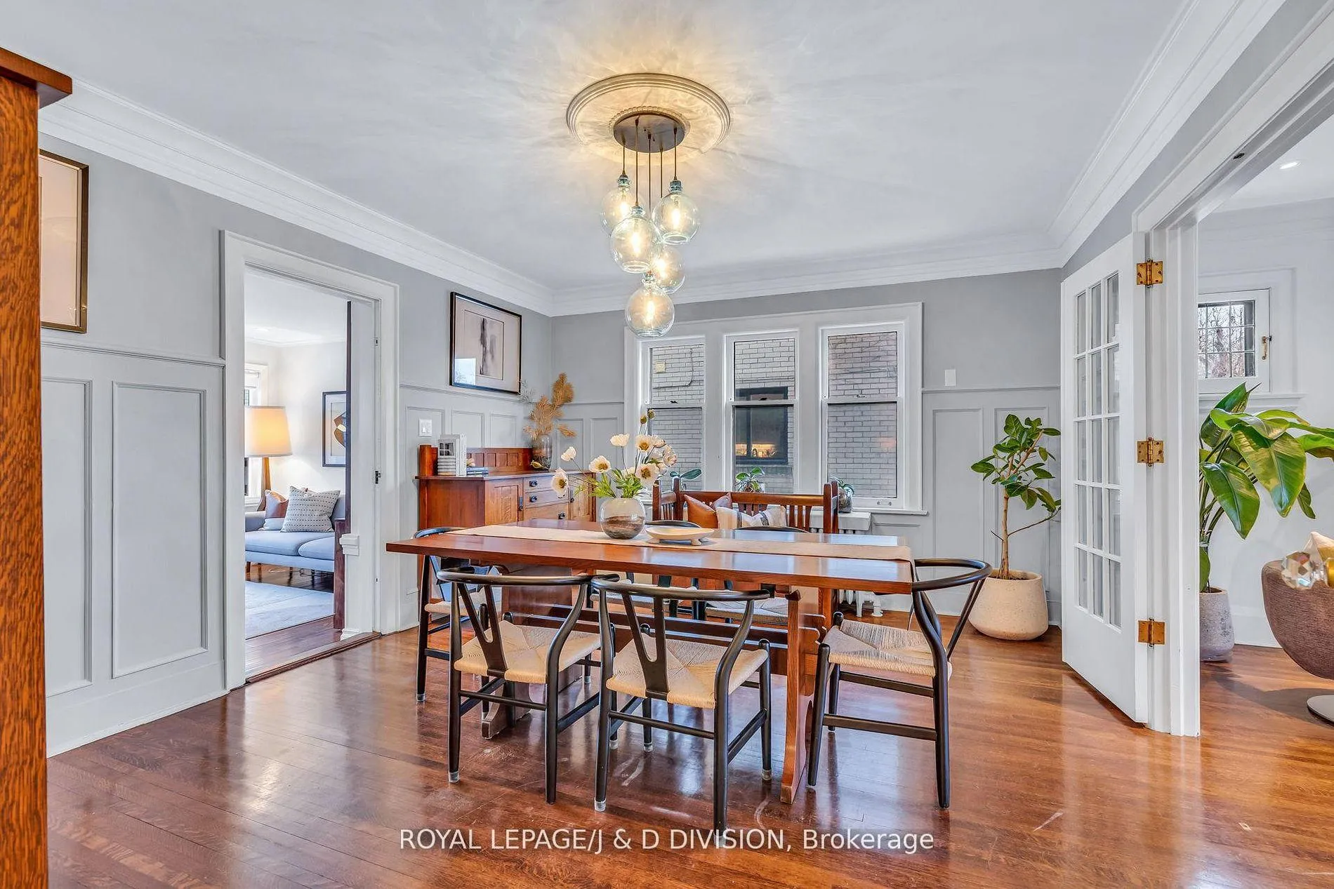 Photo 9 of 453 Oriole Parkway, Toronto, Yonge-Eglinton — HOMEH