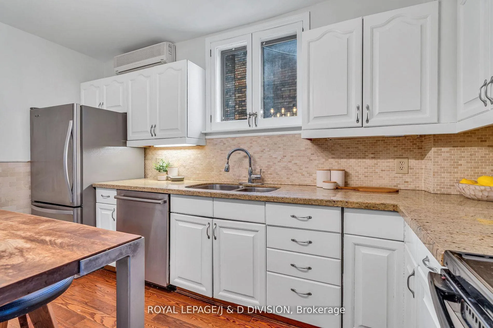 Photo 13 of 453 Oriole Parkway, Toronto, Yonge-Eglinton — HOMEH