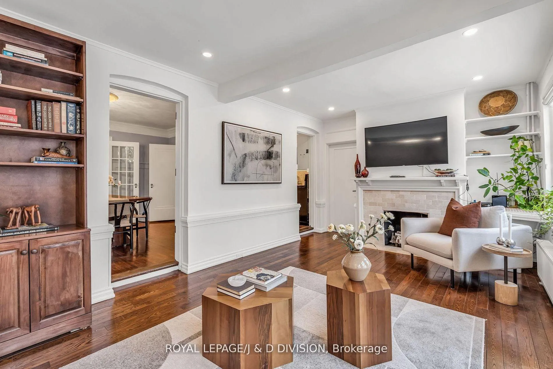 Photo 15 of 453 Oriole Parkway, Toronto, Yonge-Eglinton — HOMEH
