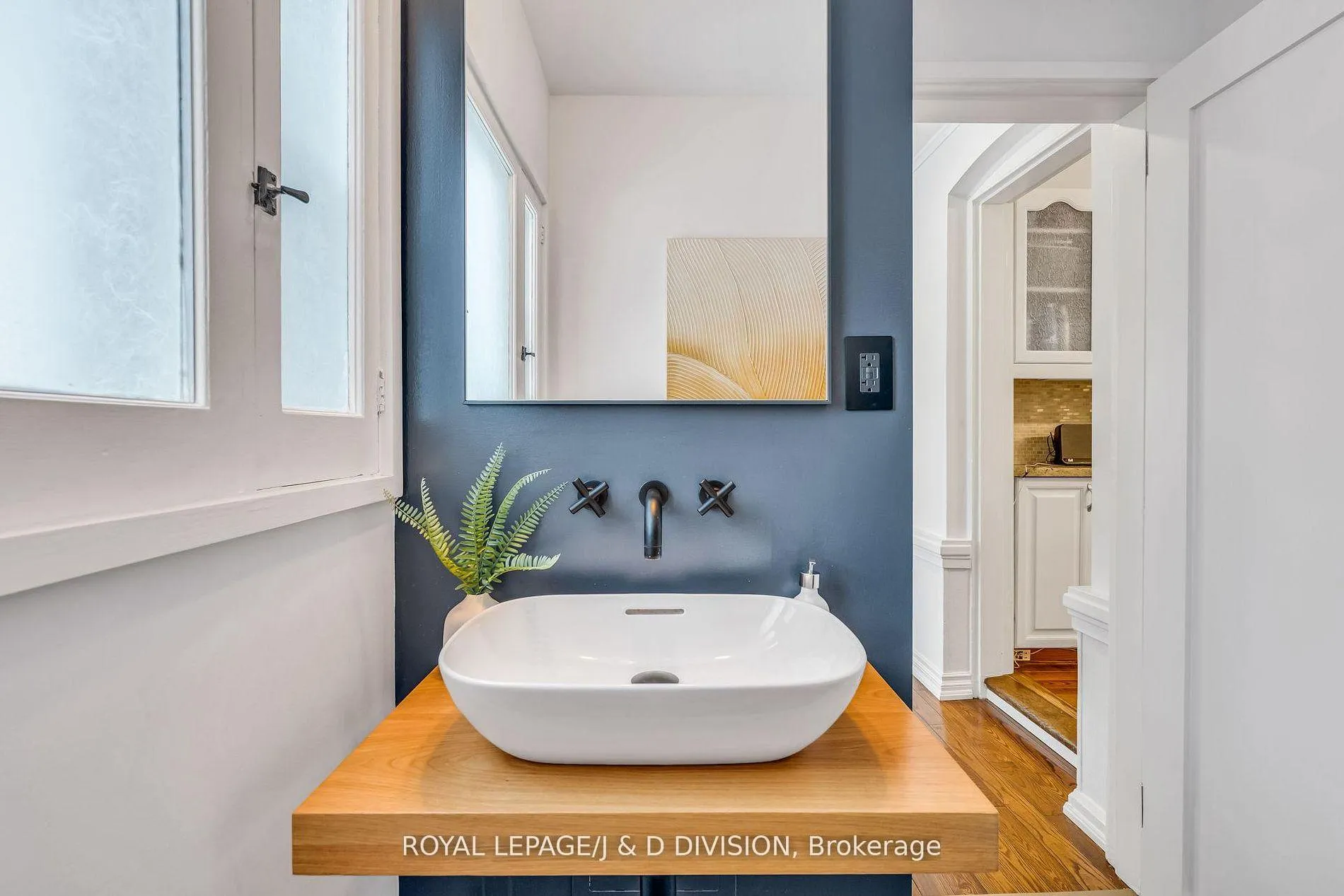 Photo 18 of 453 Oriole Parkway, Toronto, Yonge-Eglinton — HOMEH